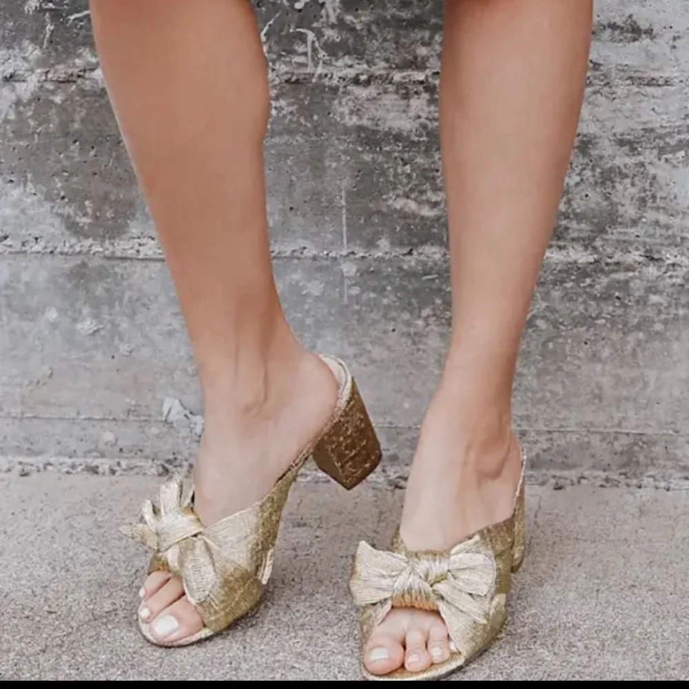 New Lulus Dorothea Metallic Rose Gold Bow Slip On Block Heel Size 10 - Picture 4 of 8